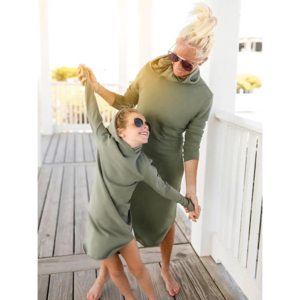 NWOT Be Mi Organic French Terry Cotton Luna Hoodie Dress Olive 4-5